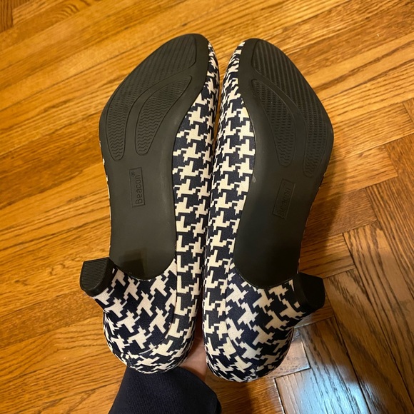 Angel Flex Heels - Picture 4 of 4